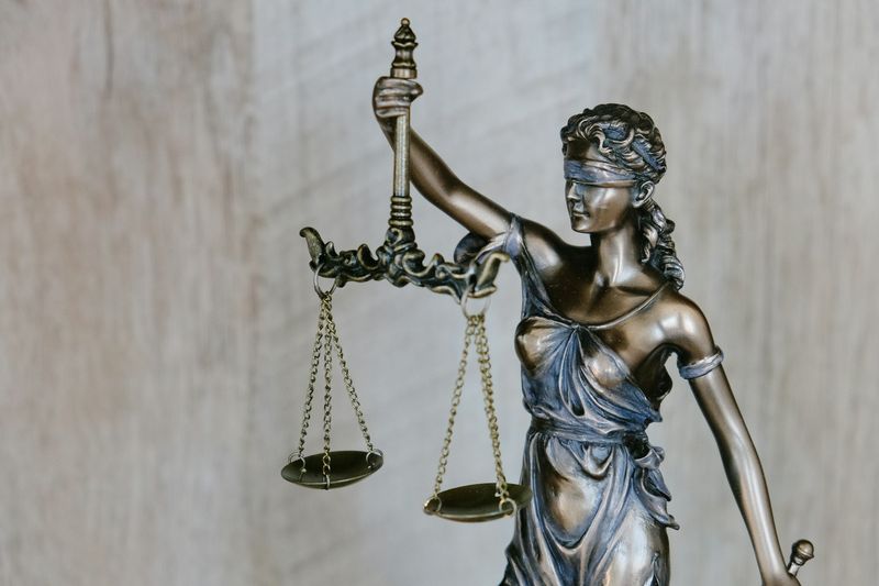 USDC stablecoin freeze policy debate after Drift Protocol hack
