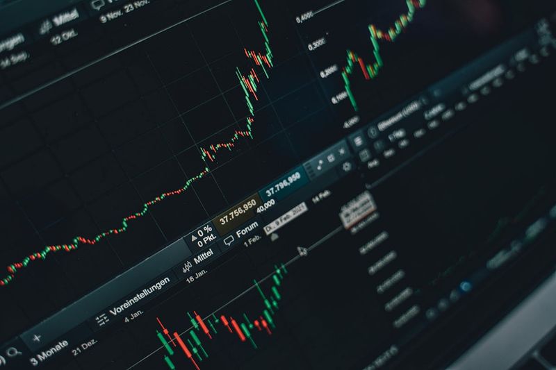 Ethereum ETF institutional flows rising as Bitcoin ETF holdings shrink