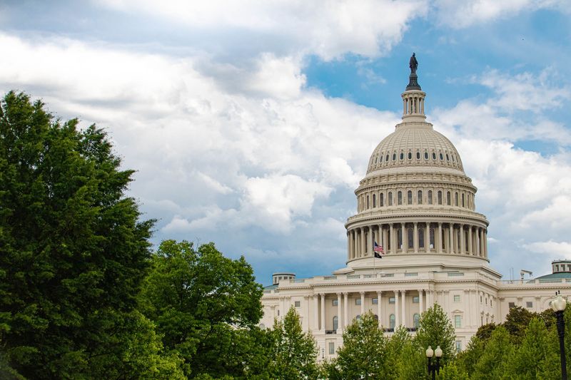 US Capitol building where the stalled Clarity Act awaits a September cloture vote ahead of the White House crypto meeting