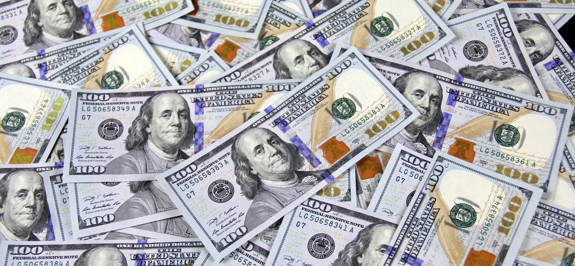 Circle Coinbase USDC agreement reserve income backed by US dollars